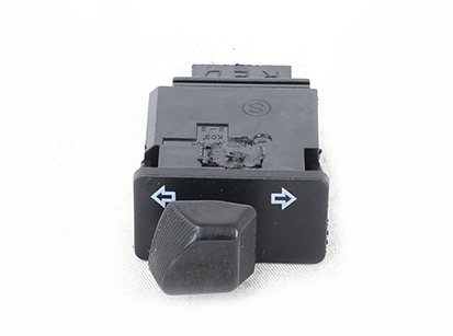 INTERRUPTOR PISCA BIZ 110 125 PCX (BOTAO)