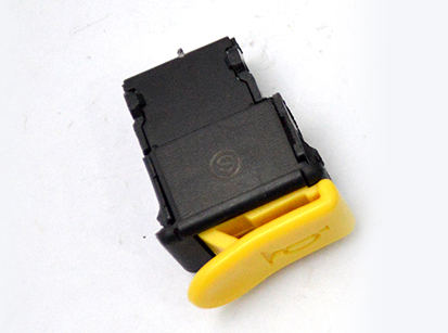 INTERRUPTOR BUZINA BIZ 125 06-09